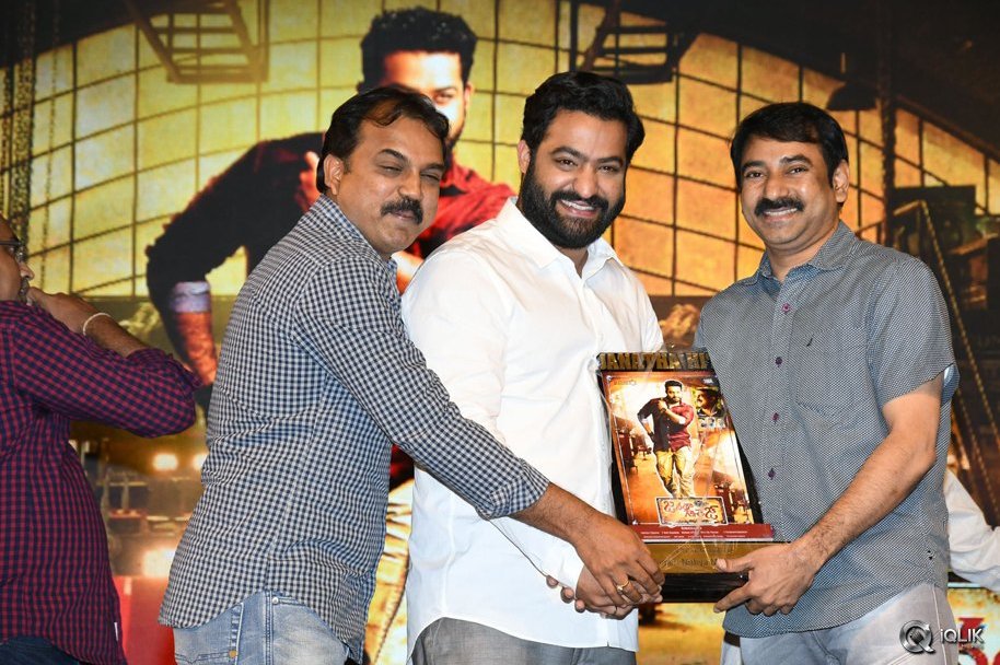 Janatha-Garage-Movie-Success-Celebrations